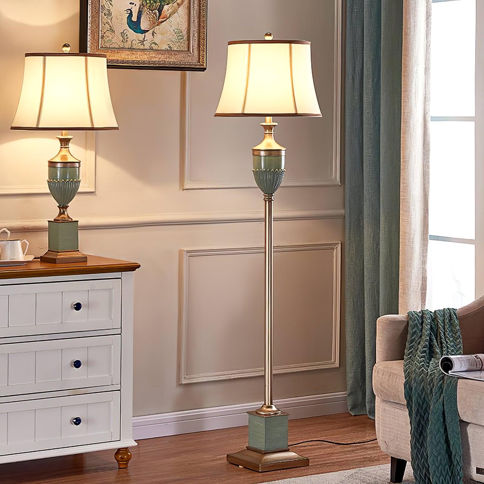 Tominex Vintage Resin Table Lamp-Neutral Decor