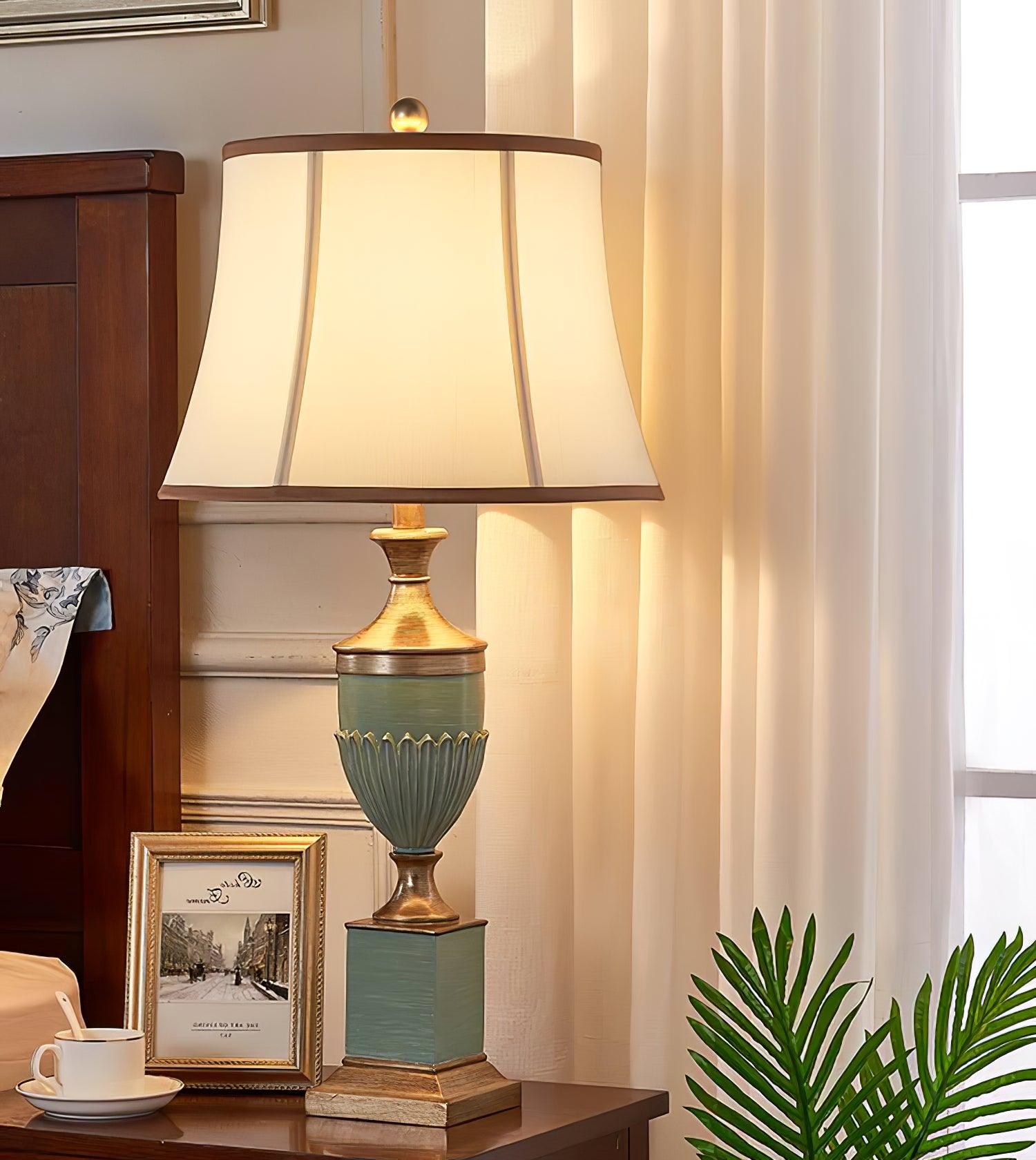 Tominex Vintage Resin Table Lamp-Neutral Decor