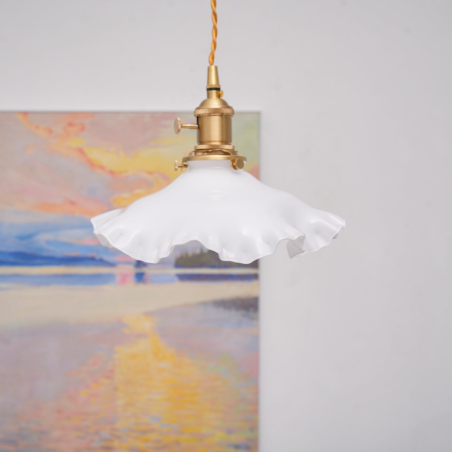 Mace Luxury Glass Pendant Light-Neutral Decor