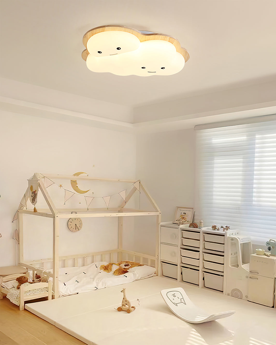 Smile Cloud Ceiling Lamp