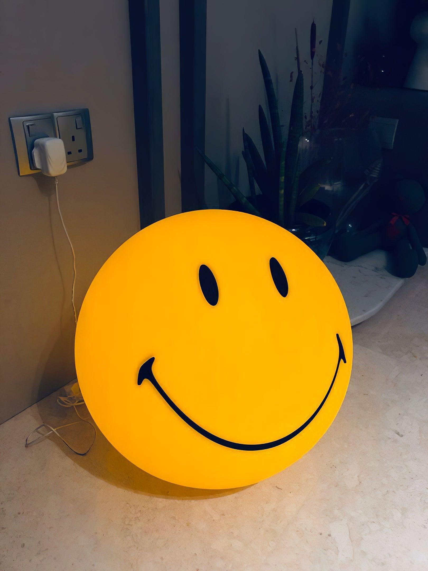 Fiera Plastic Playful Table Lamp-Neutral Decor