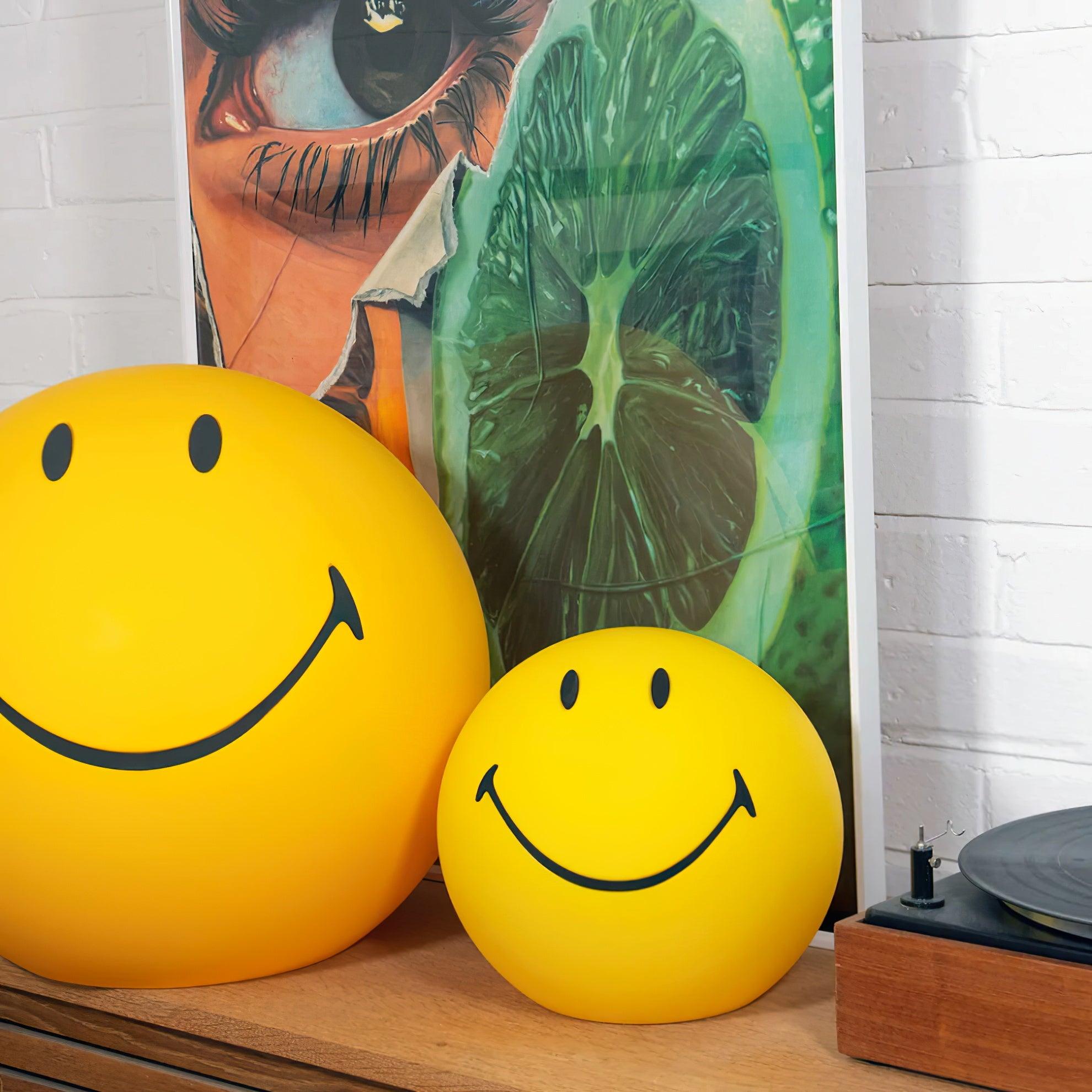 Fiera Plastic Playful Table Lamp-Neutral Decor