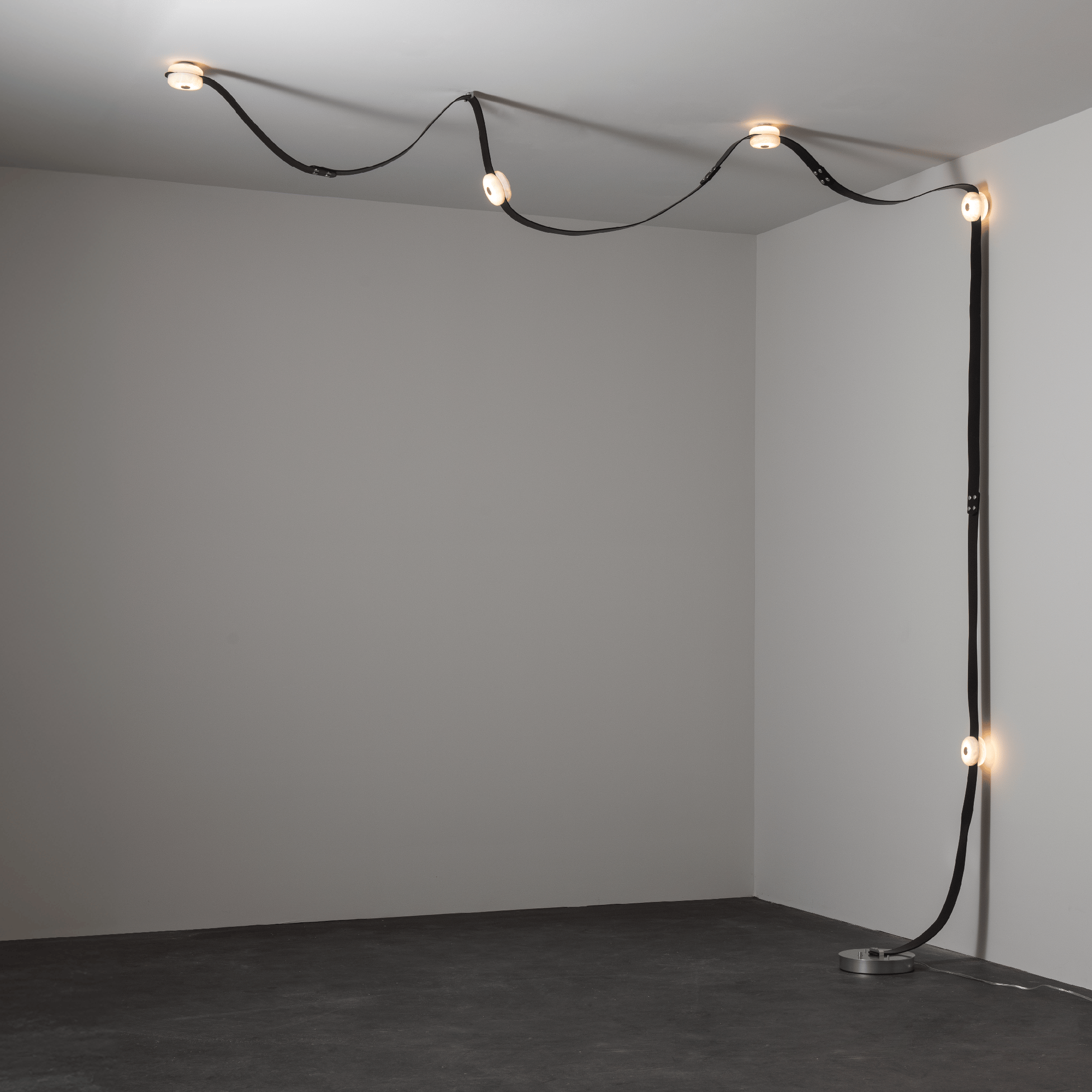 Liora Floor-to-Ceiling Lamp