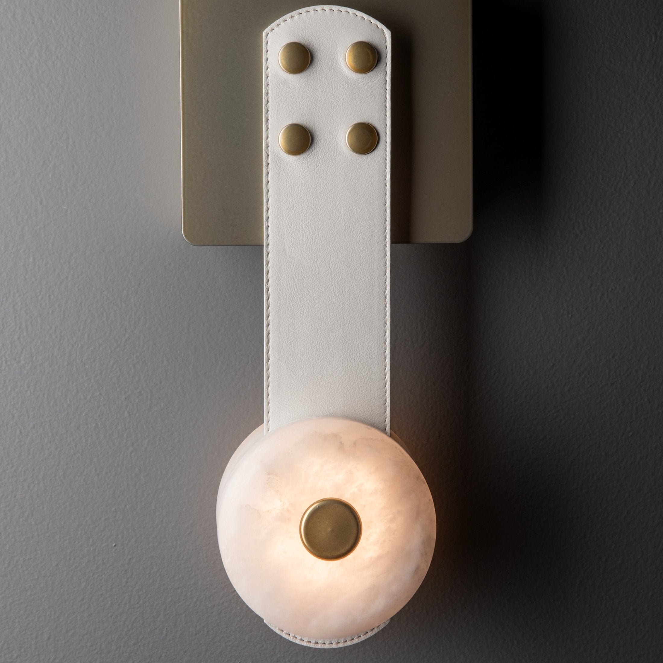 Mirelle Alabaster Wall Lamp