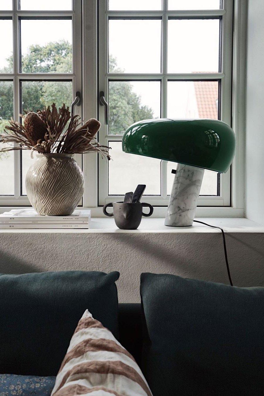 Nucleus Marble Table Lamp-Neutral Decor