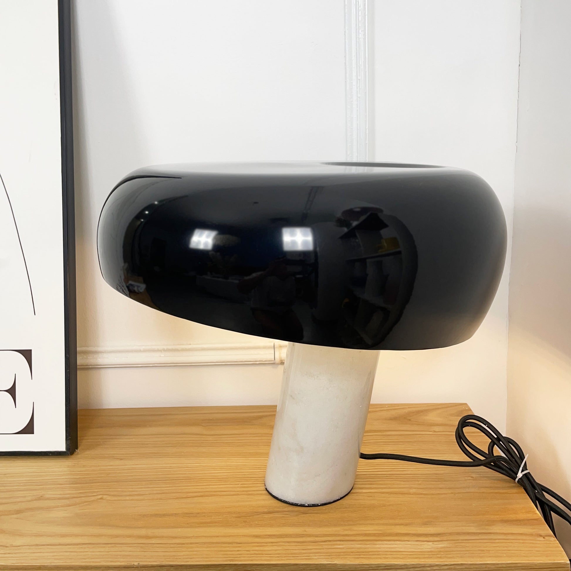 Nucleus Marble Table Lamp-Neutral Decor