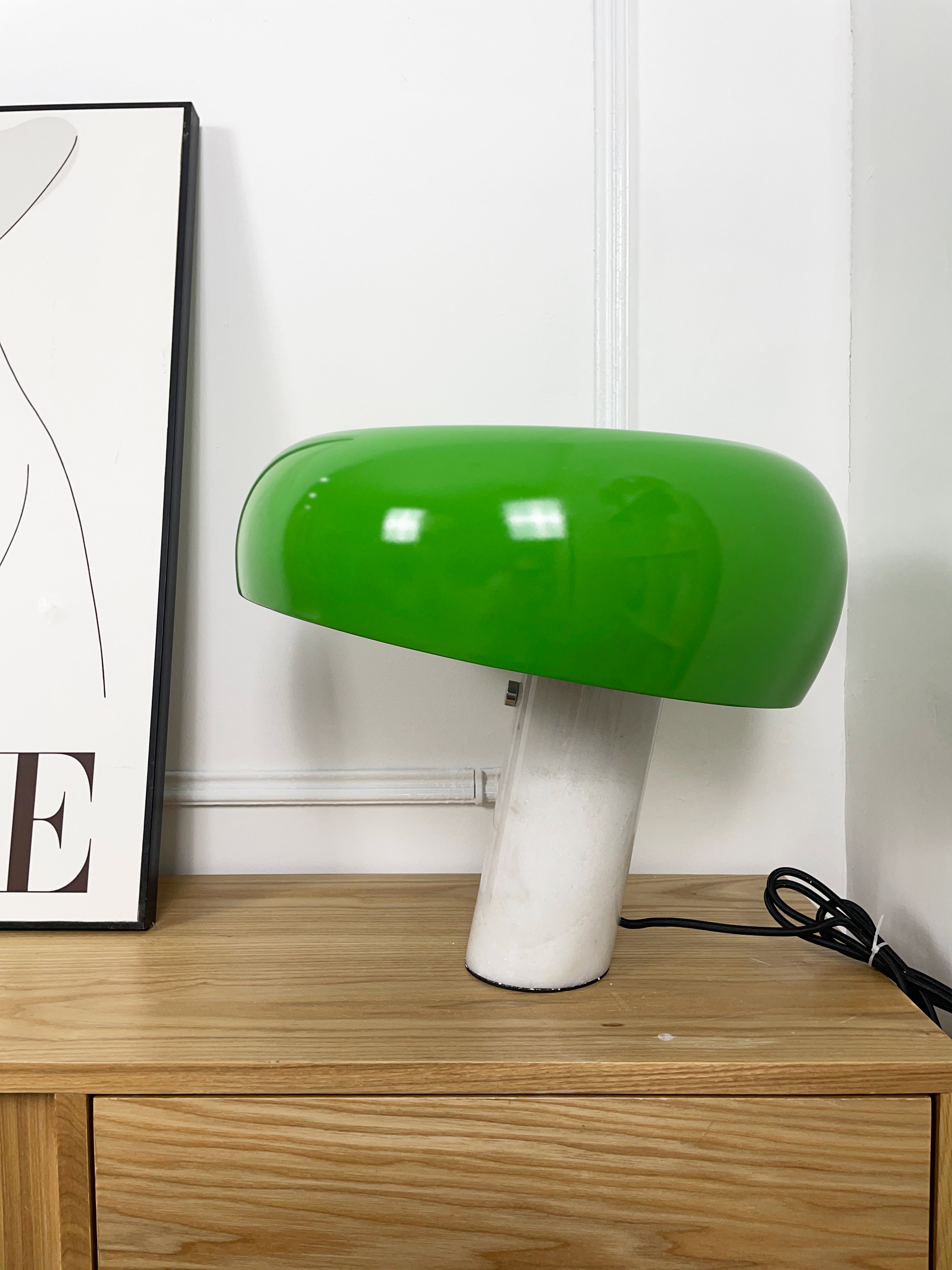Nucleus Marble Table Lamp-Neutral Decor