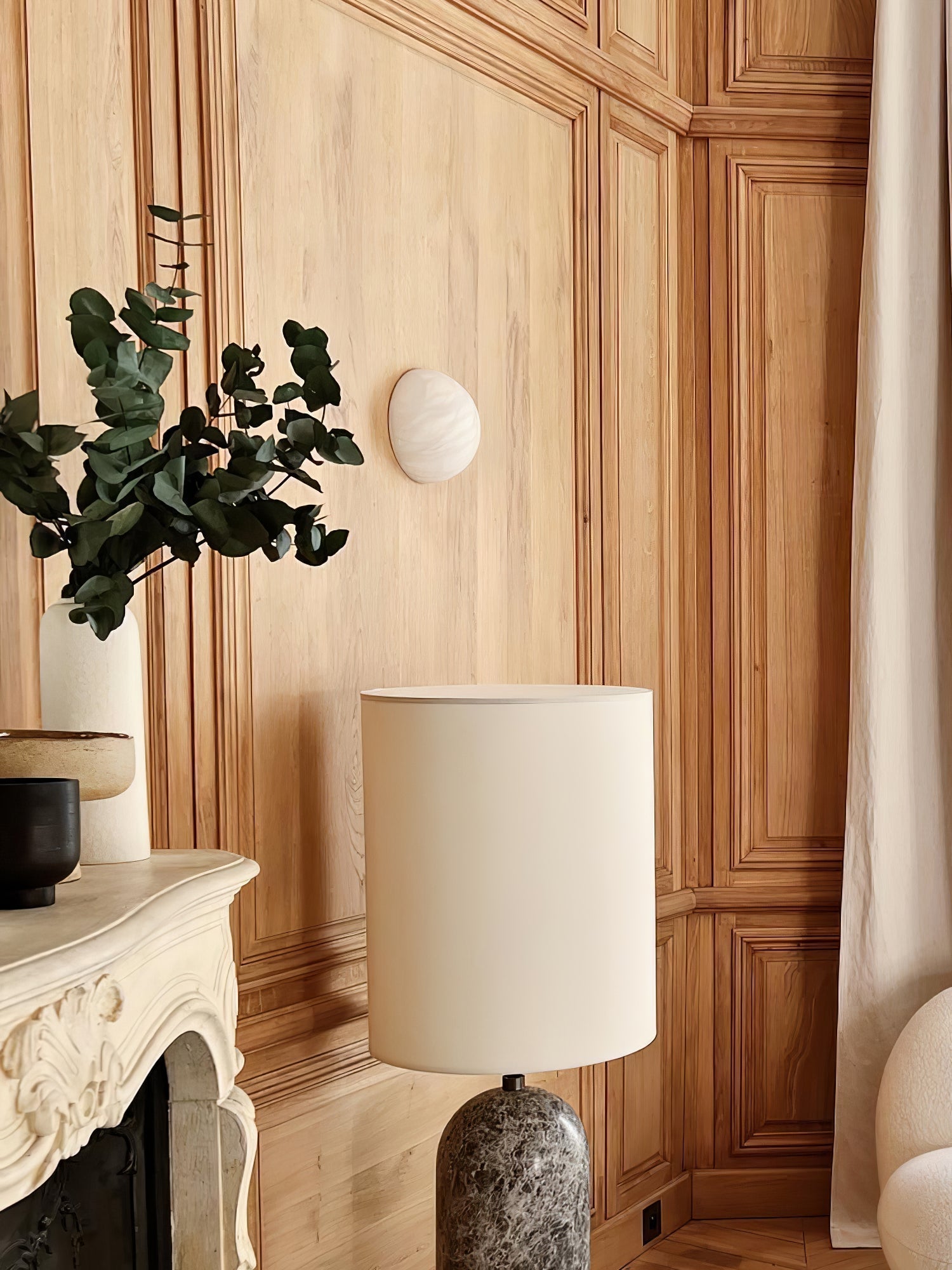 Lavi Wabi-Sabi Alabaster Wall Lamp-Neutral Decor