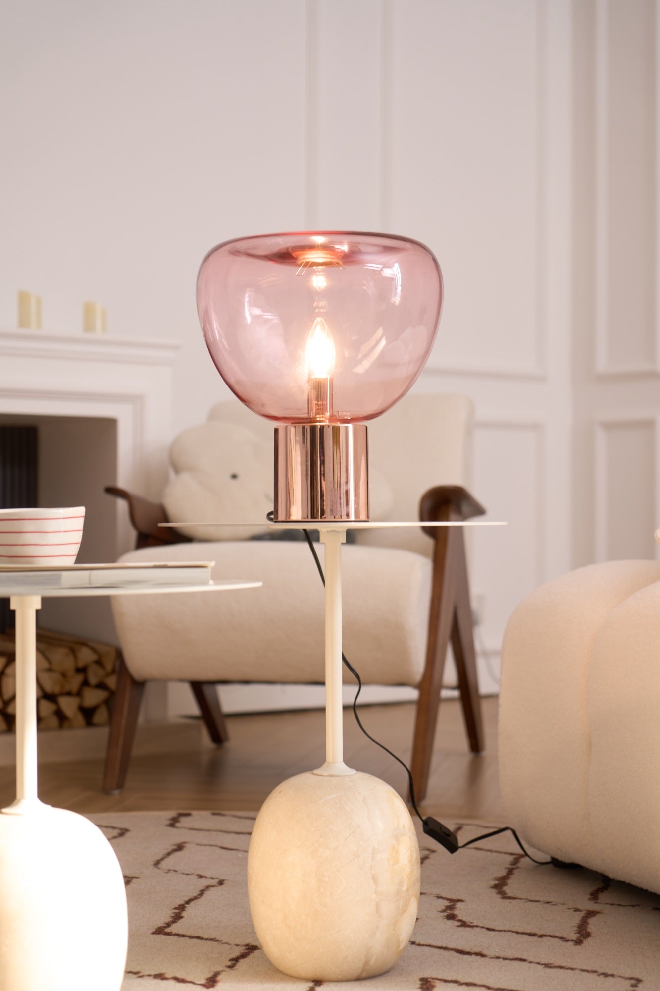 Jade Modern Table Lamp-Neutral Decor