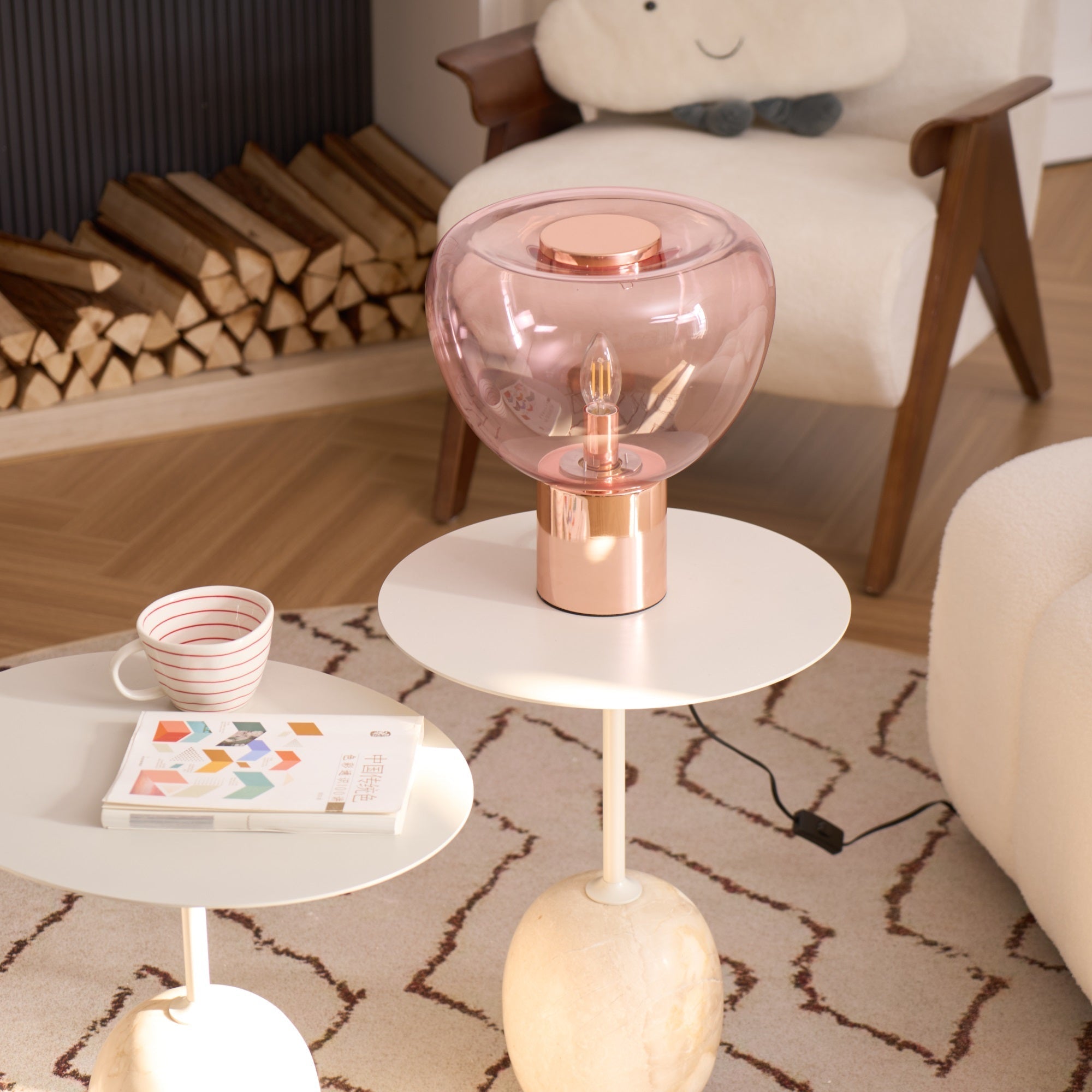 Jade Modern Table Lamp-Neutral Decor