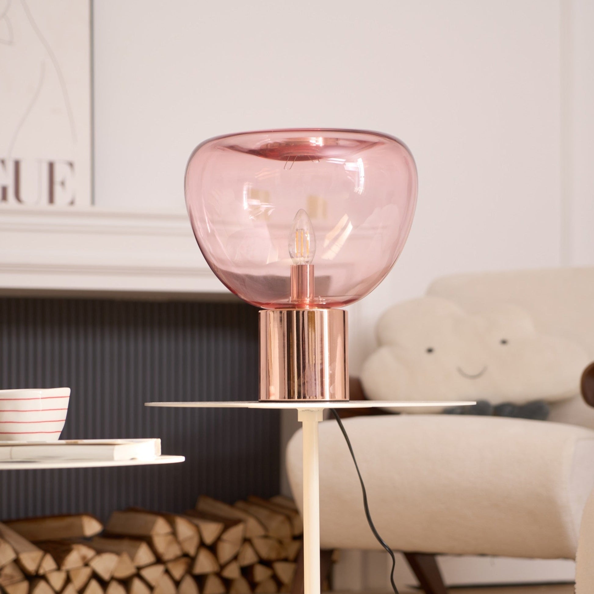 Jade Modern Table Lamp-Neutral Decor