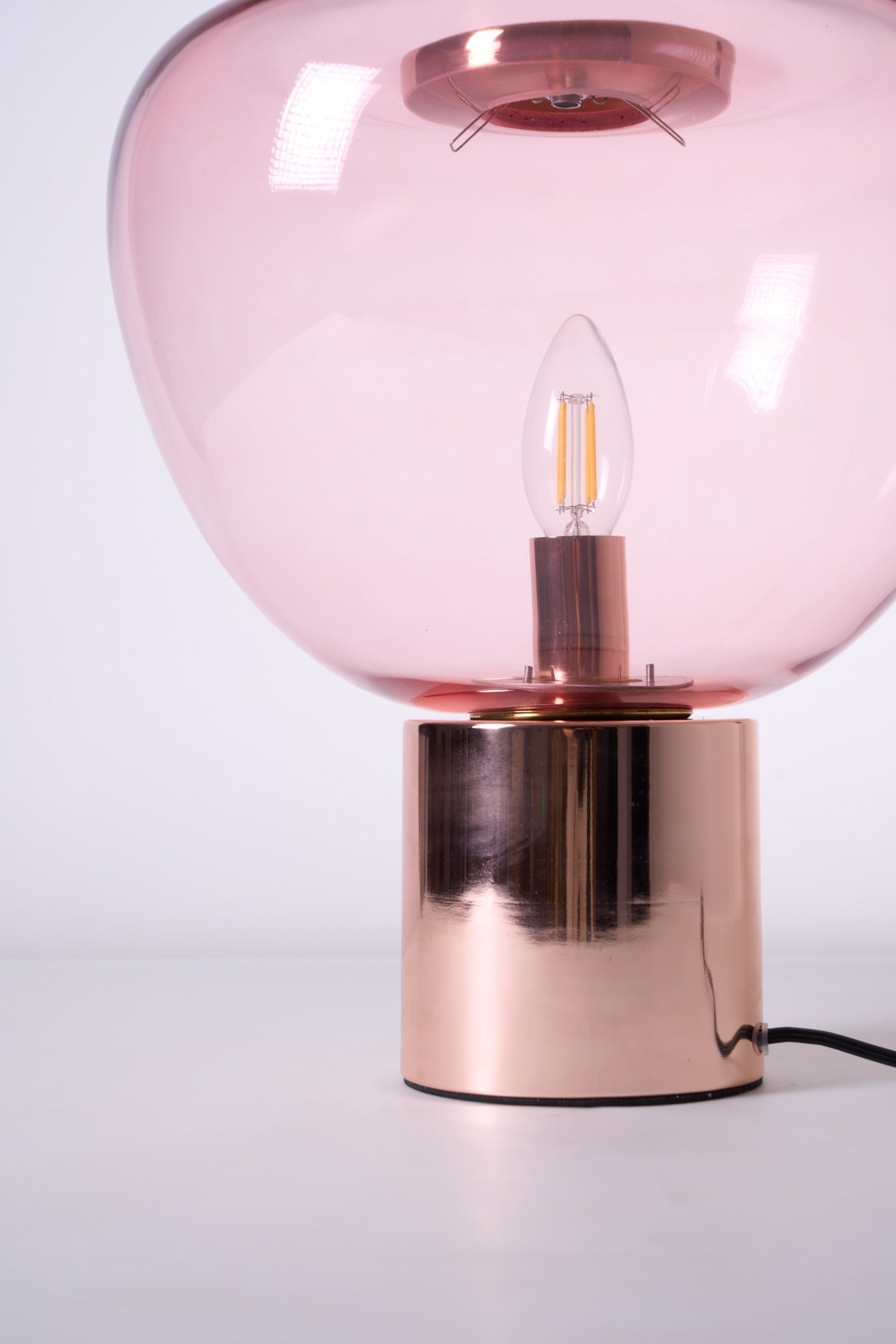 Jade Modern Table Lamp-Neutral Decor