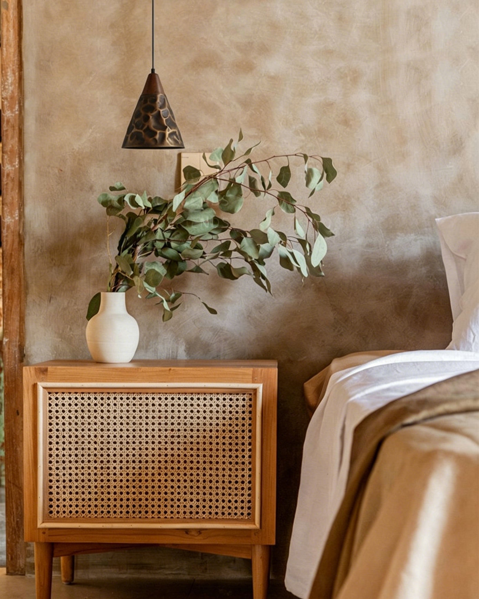 Model E of the Boyd Pendant Lamp, with a shallow bowl-shaped shade.