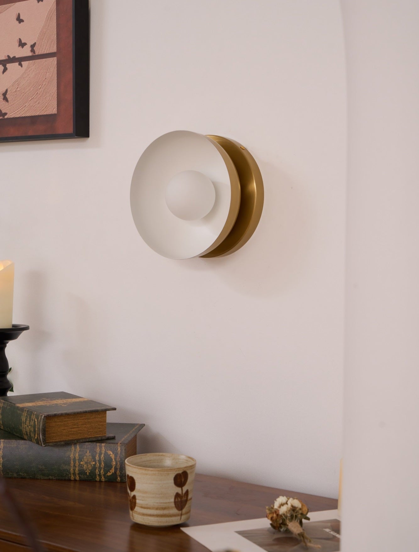Vethaora Modern Minimalist Solar Eclipse Brass Glass Wall Light-Neutral Decor