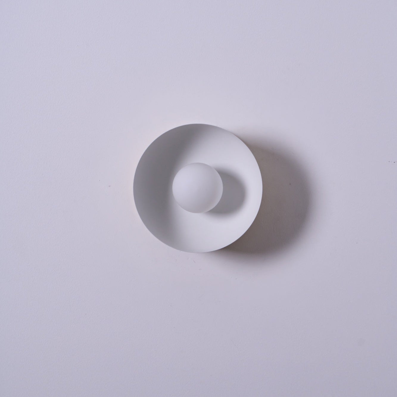 Vethaora Modern Minimalist Solar Eclipse Brass Glass Wall Light-Neutral Decor