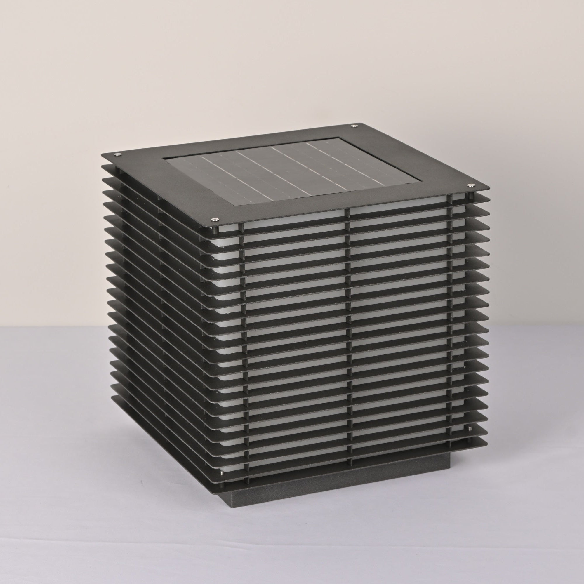 Eryon Solar Grid Outdoor Light-Neutral Decor