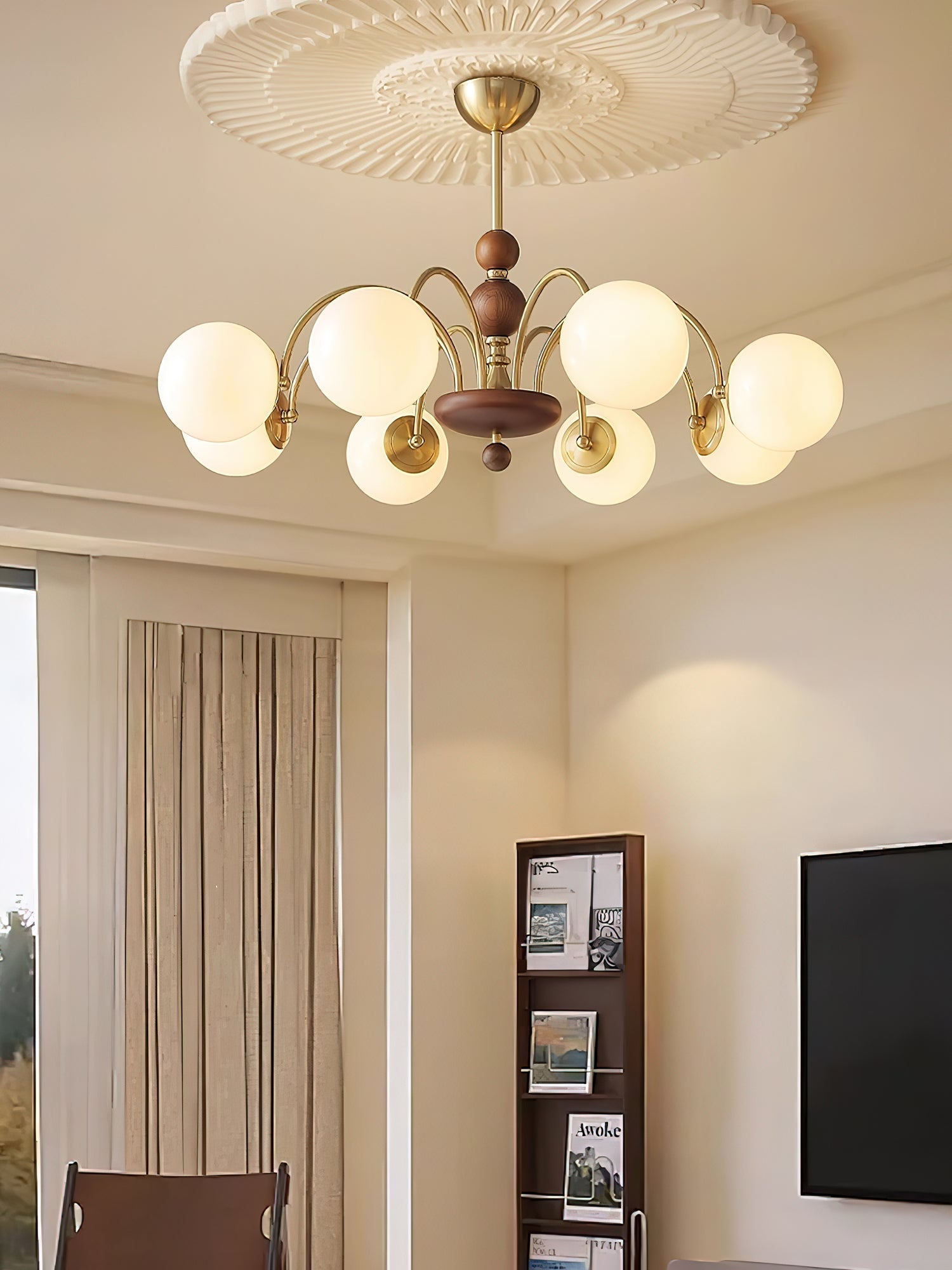 Naomi Luxury Chandelier-Neutral Decor