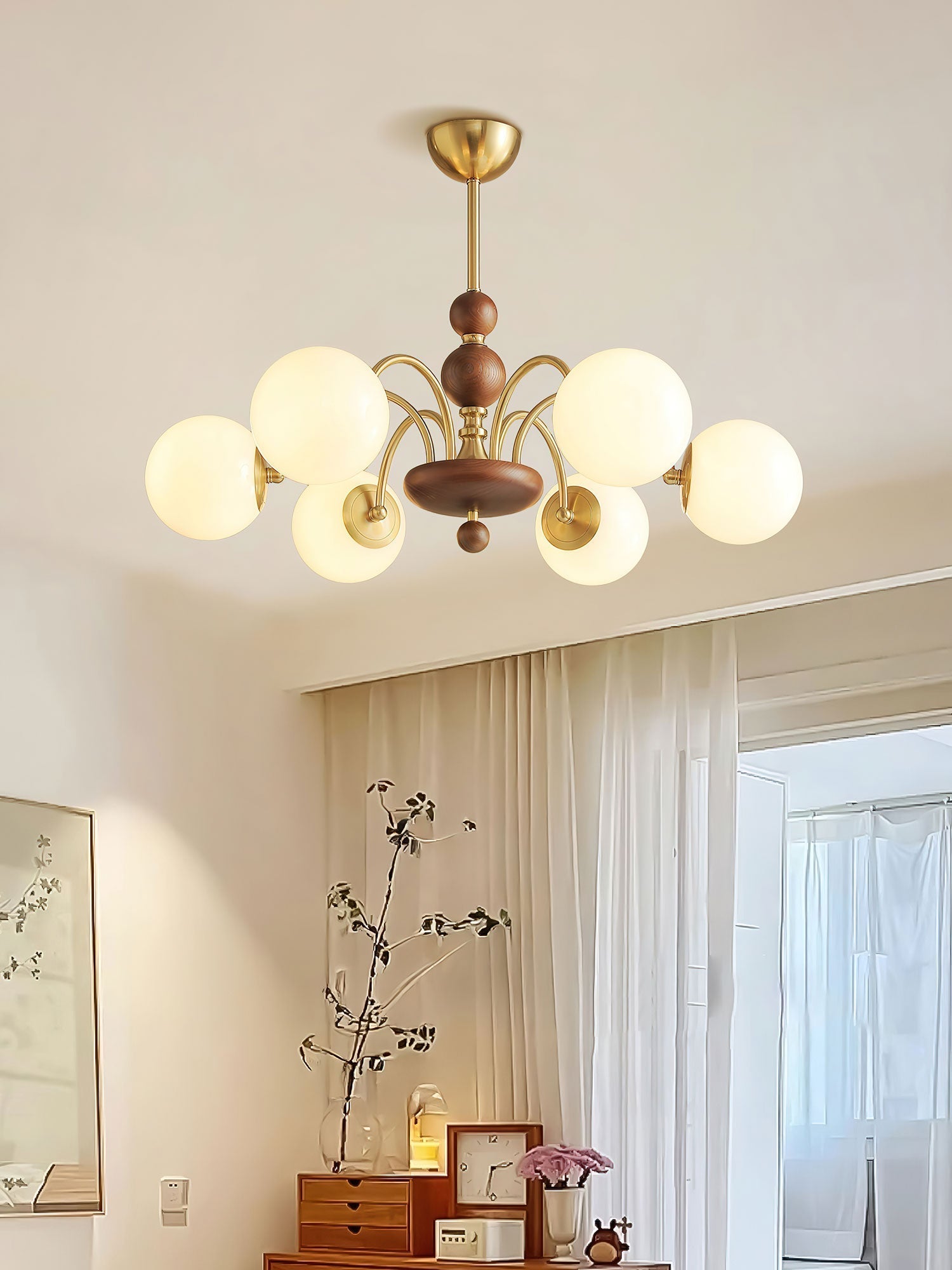 Naomi Luxury Chandelier-Neutral Decor