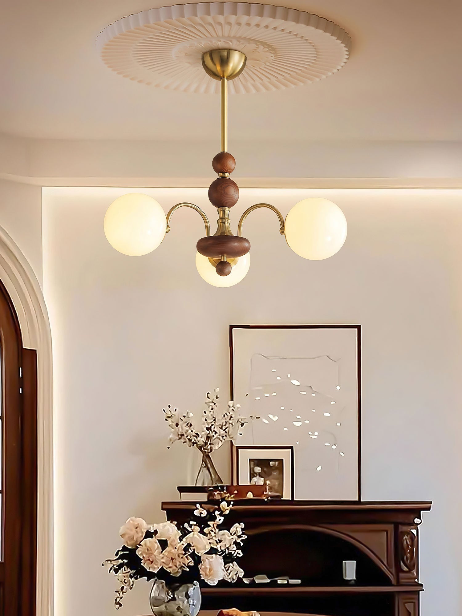Naomi Luxury Chandelier-Neutral Decor