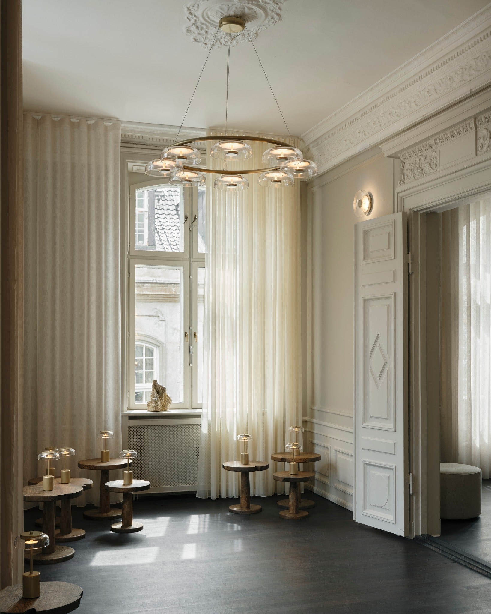 Aethera Circular Glass Chandelier-Neutral Decor