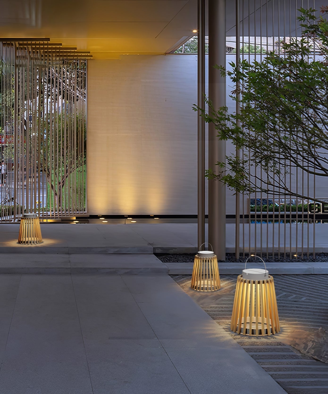 Hopt Solar Outdoor Lantern Lamp-Neutral Decor