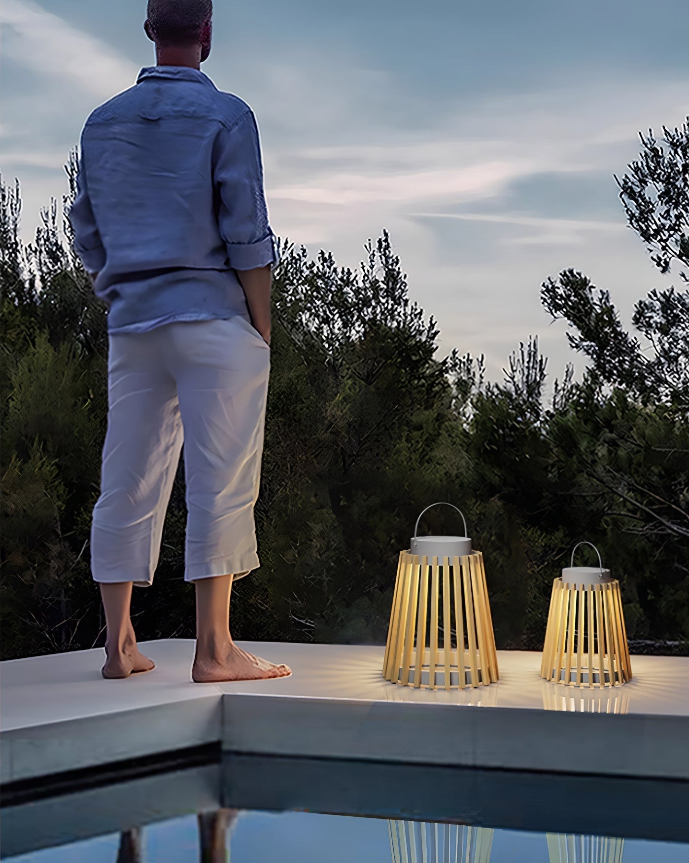 Hopt Solar Outdoor Lantern Lamp-Neutral Decor