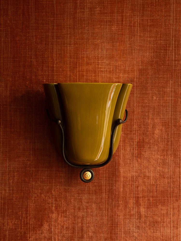 Caelion Shell Wall Sconce-Neutral Decor