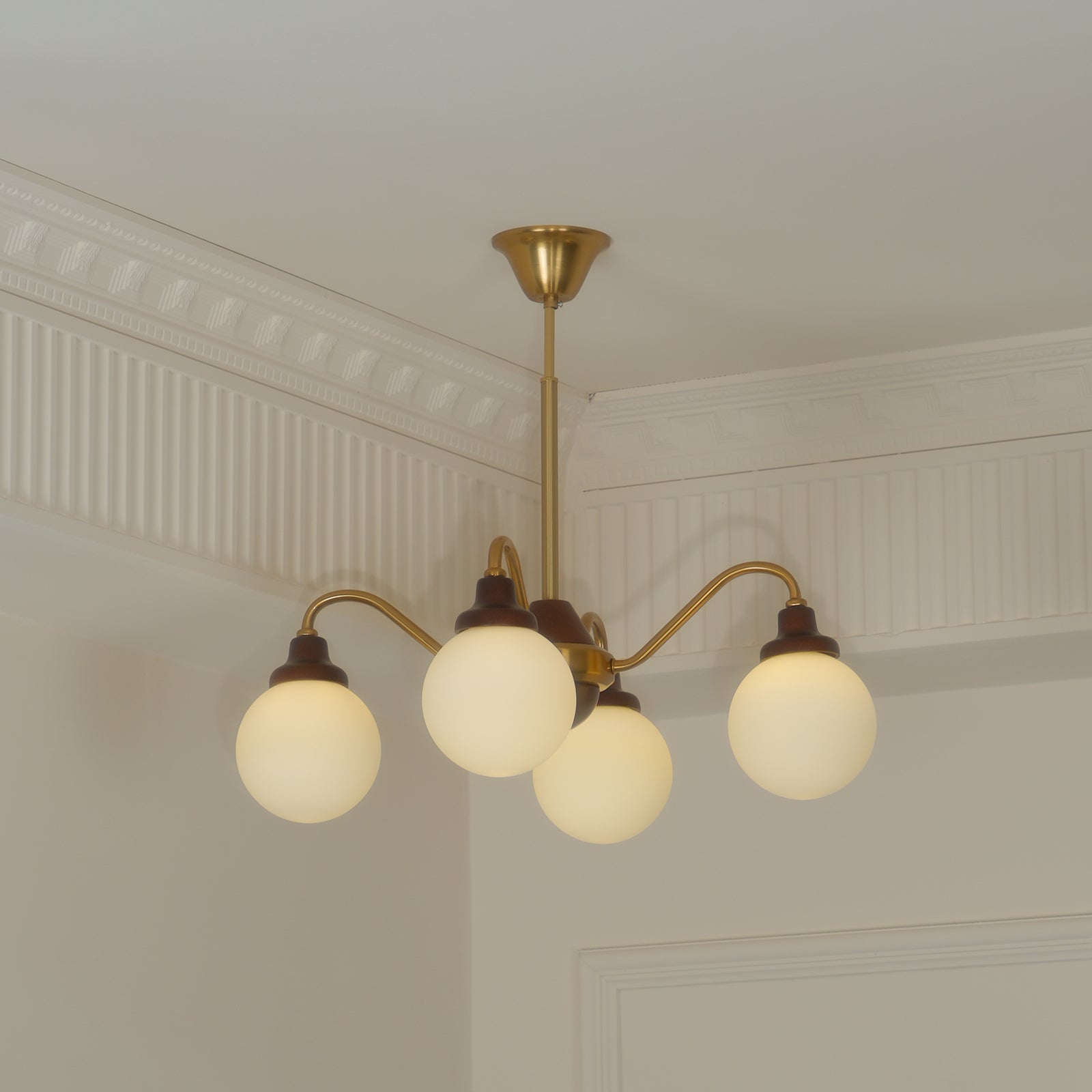 Aurelia Fashion Glass Chandelier-Neutral Decor