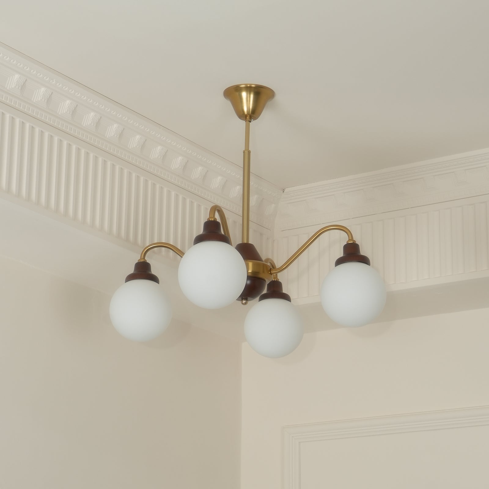 Aurelia Fashion Glass Chandelier-Neutral Decor