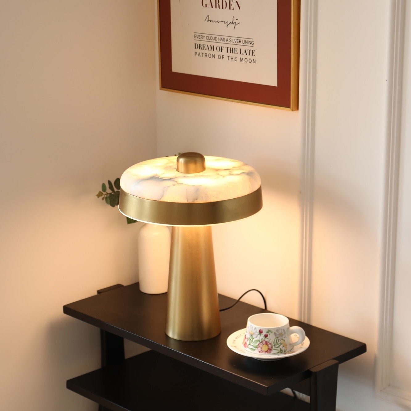 Solis Alabaster Disc Table Lamp-Neutral Decor