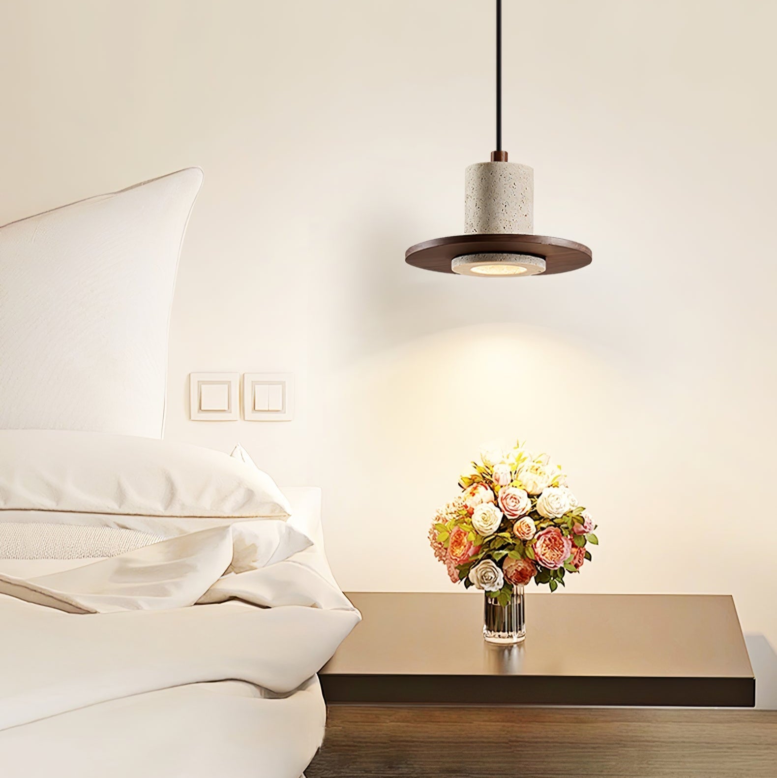 Hyls Core Pendant Lamp-Neutral Decor