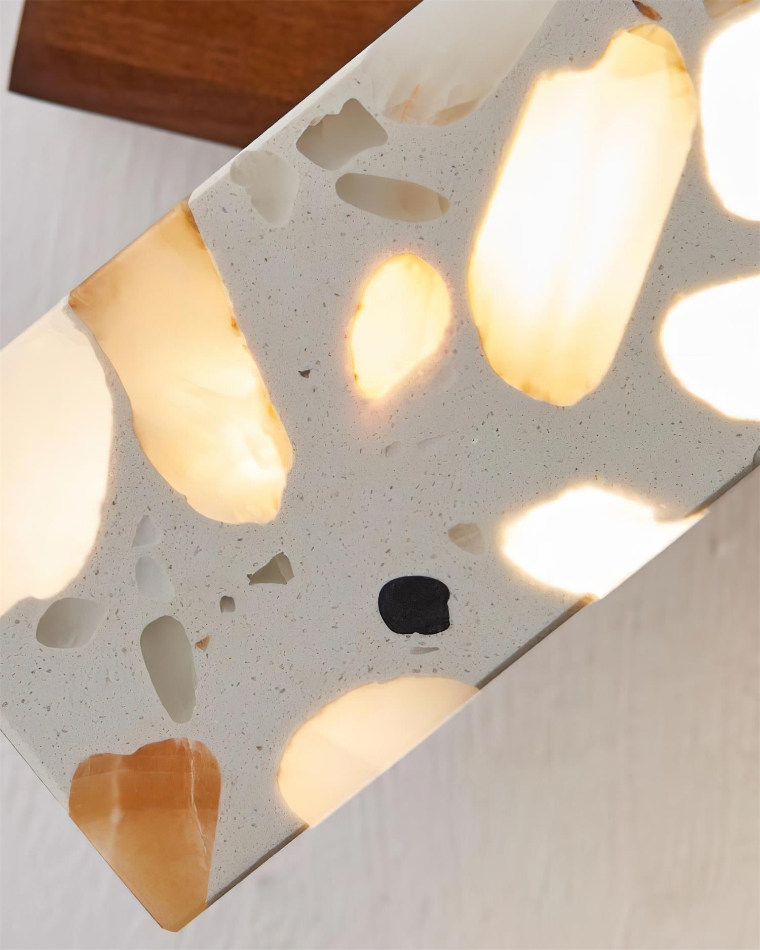 Tessara Wall Lamp