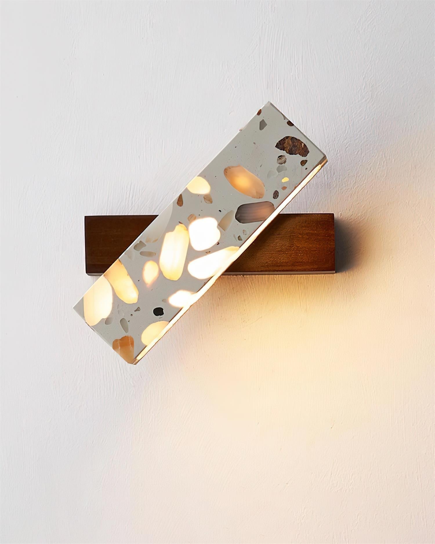 Tessara Wall Lamp