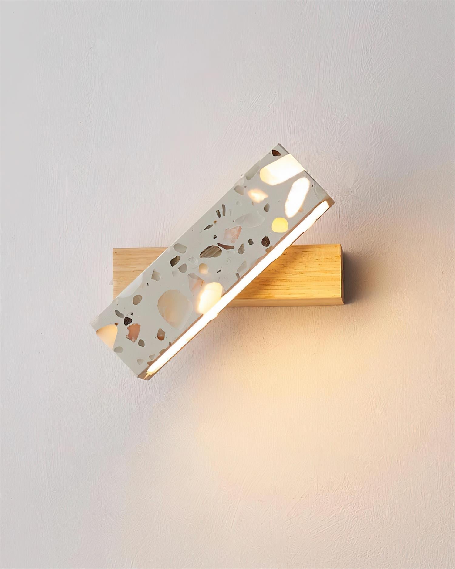 Tessara Wall Lamp