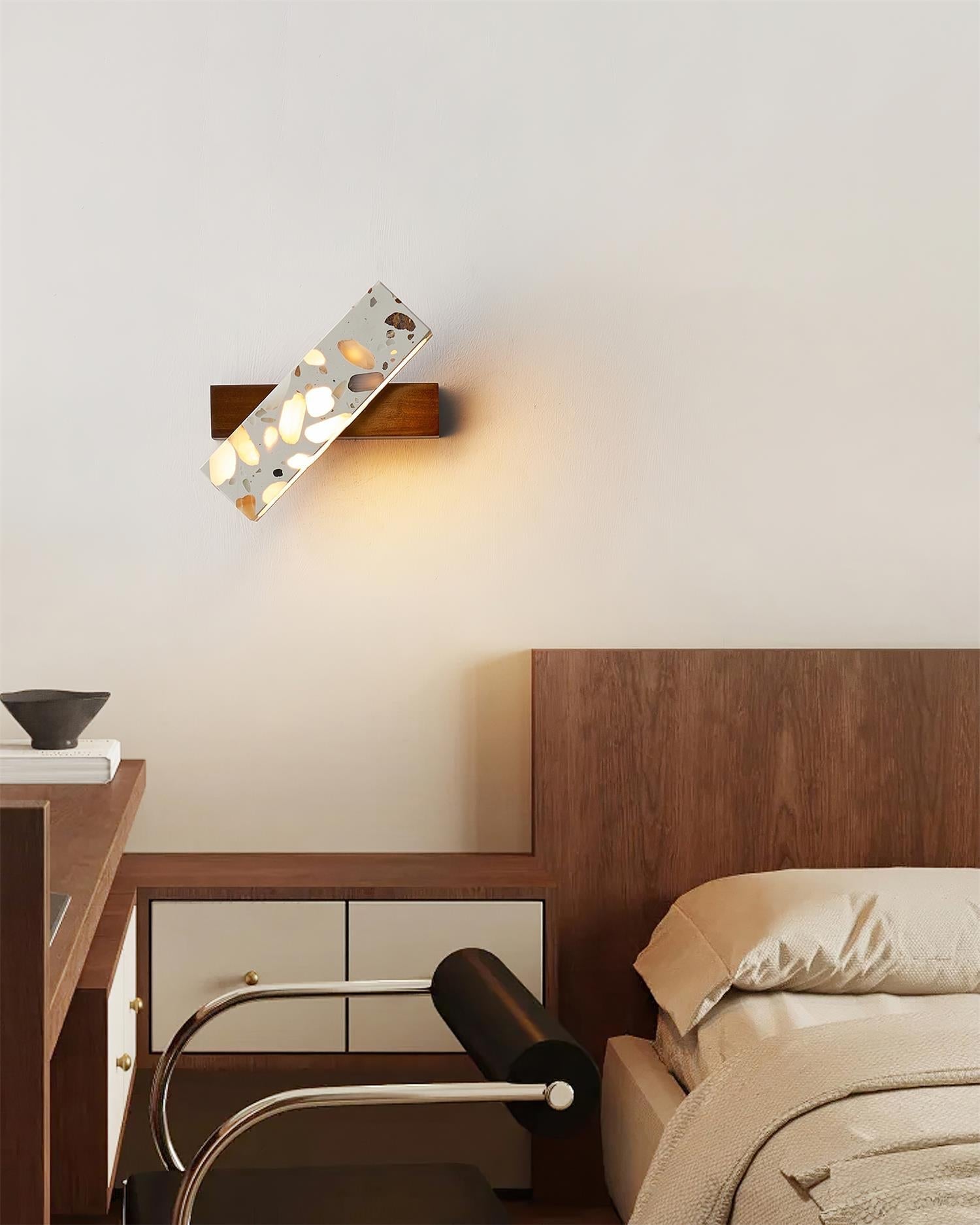 Tessara Wall Lamp