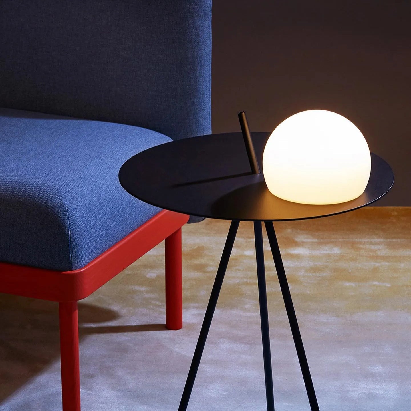 Camden Modern Outdoor Light-Neutral Decor