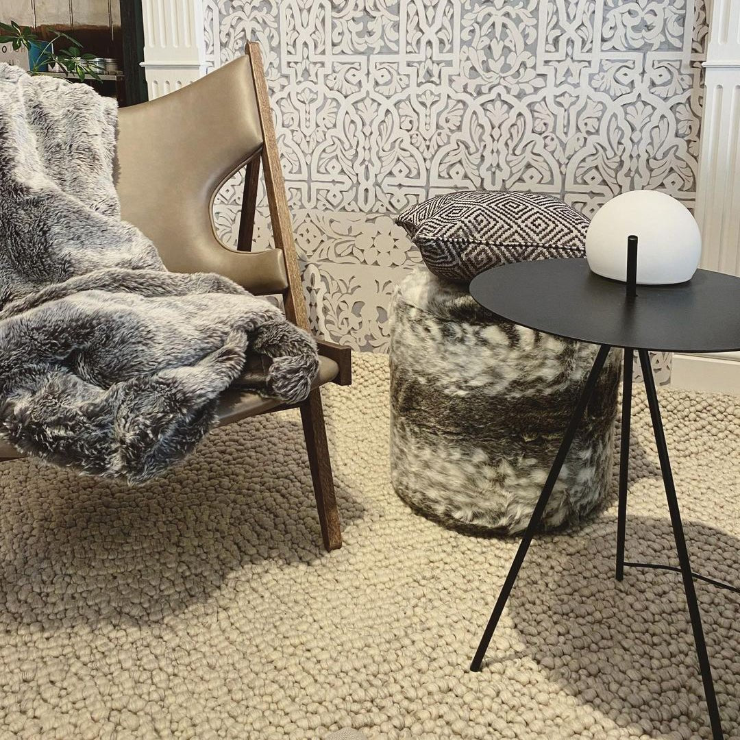 Camden Modern Outdoor Light-Neutral Decor