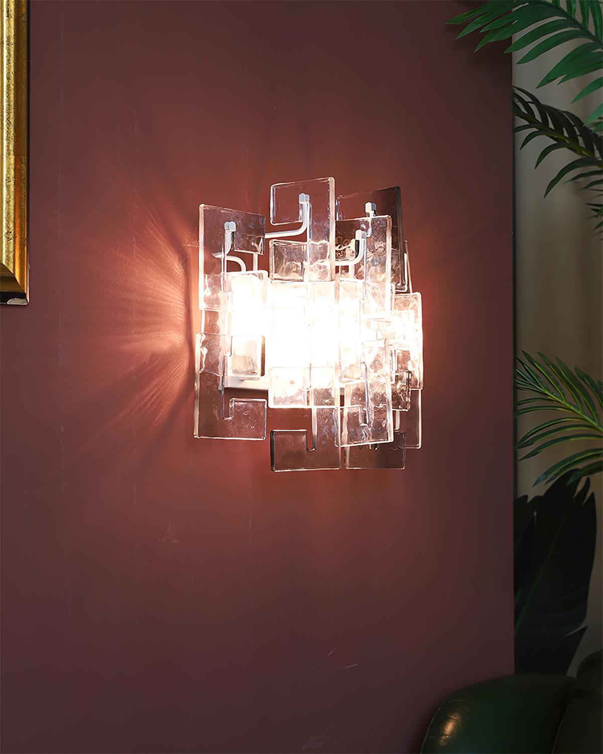 Aurelia Wall Lamp