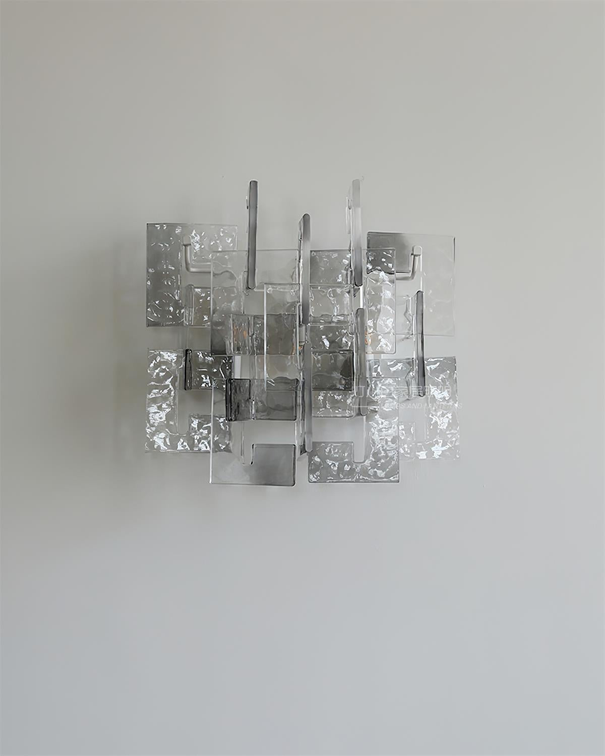Aurelia Wall Lamp