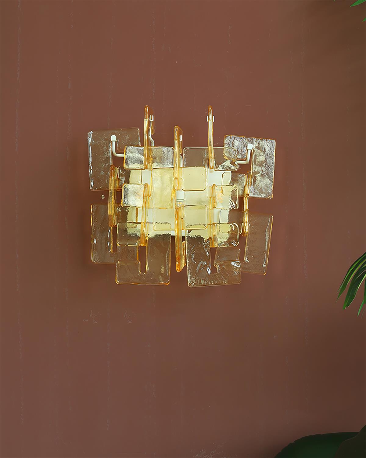 Aurelia Wall Lamp