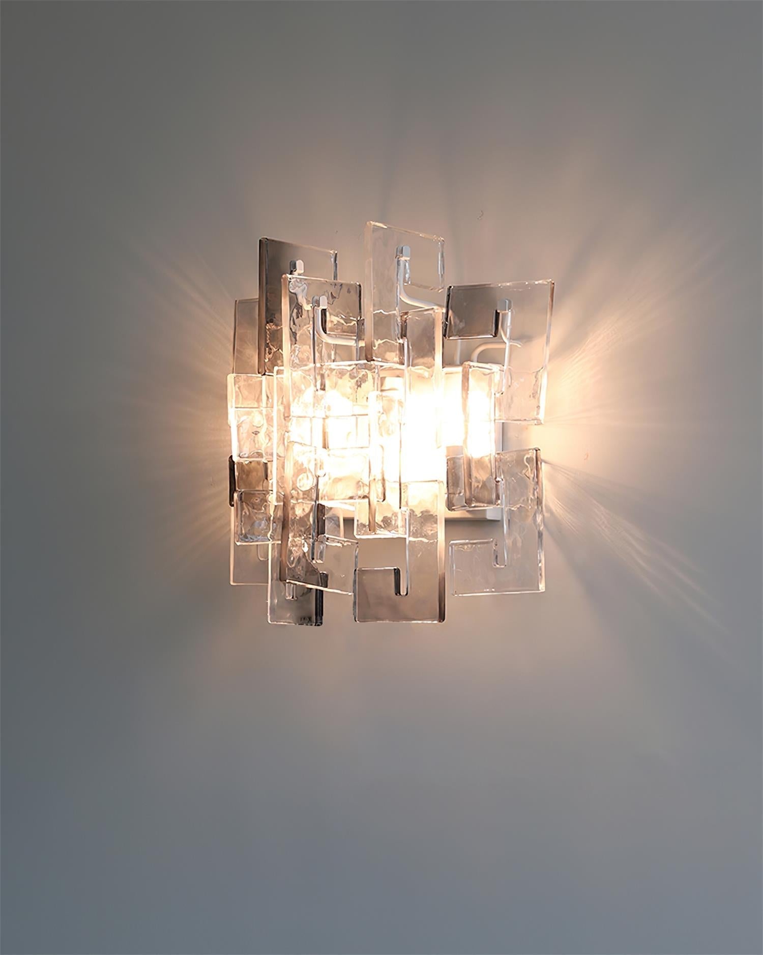 Aurelia Wall Lamp