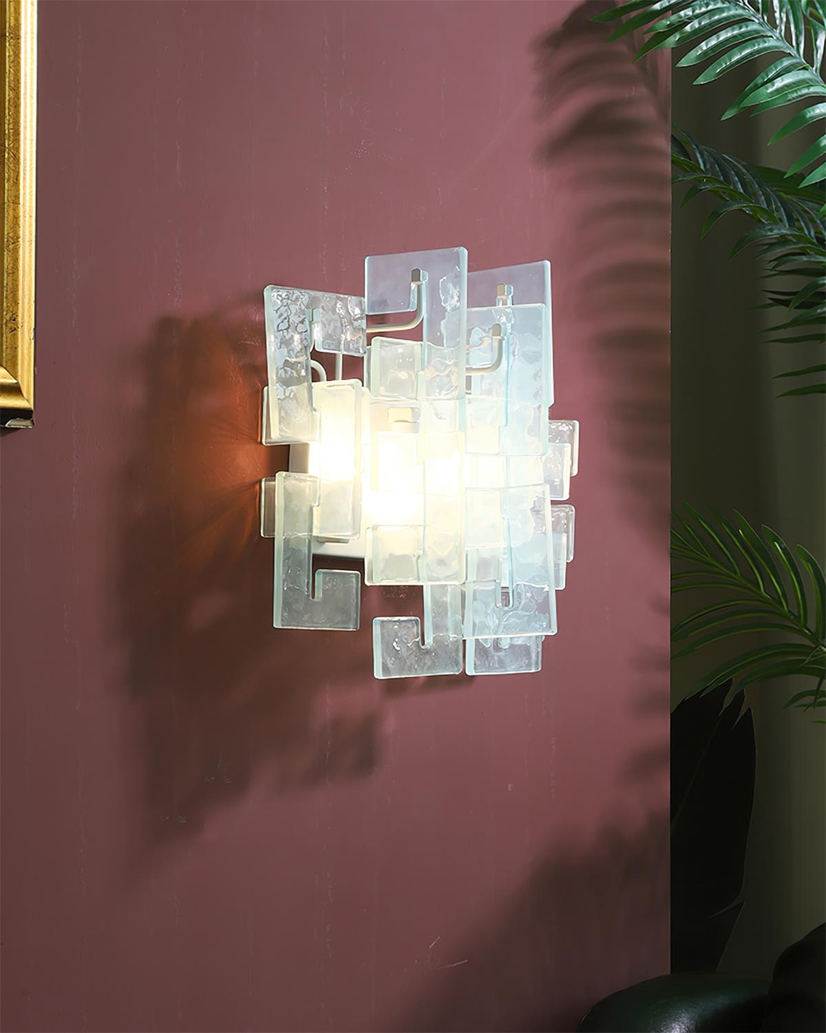 Aurelia Wall Lamp
