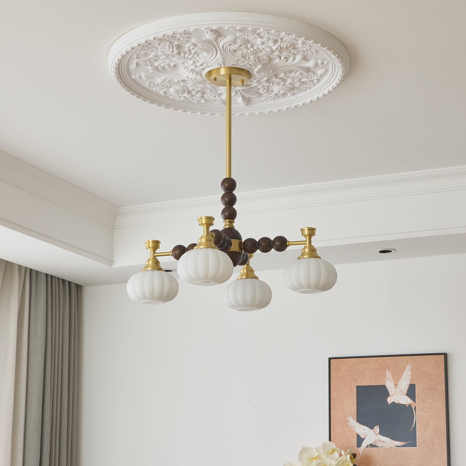 Avdorira Elegance Vintage Brass Wood Chandelier-Neutral Decor