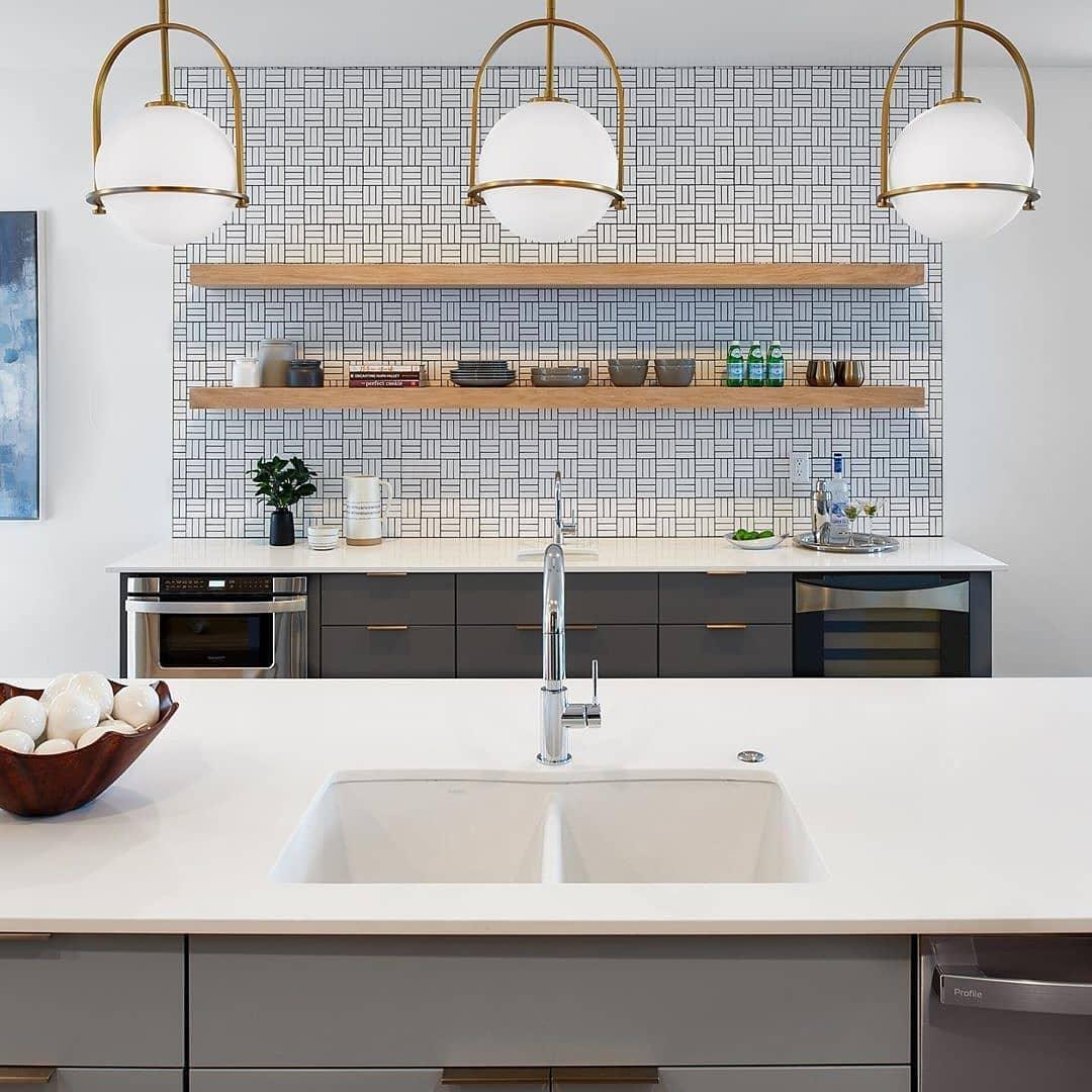 Brandonis Modern Glass Pendant Light-Neutral Decor