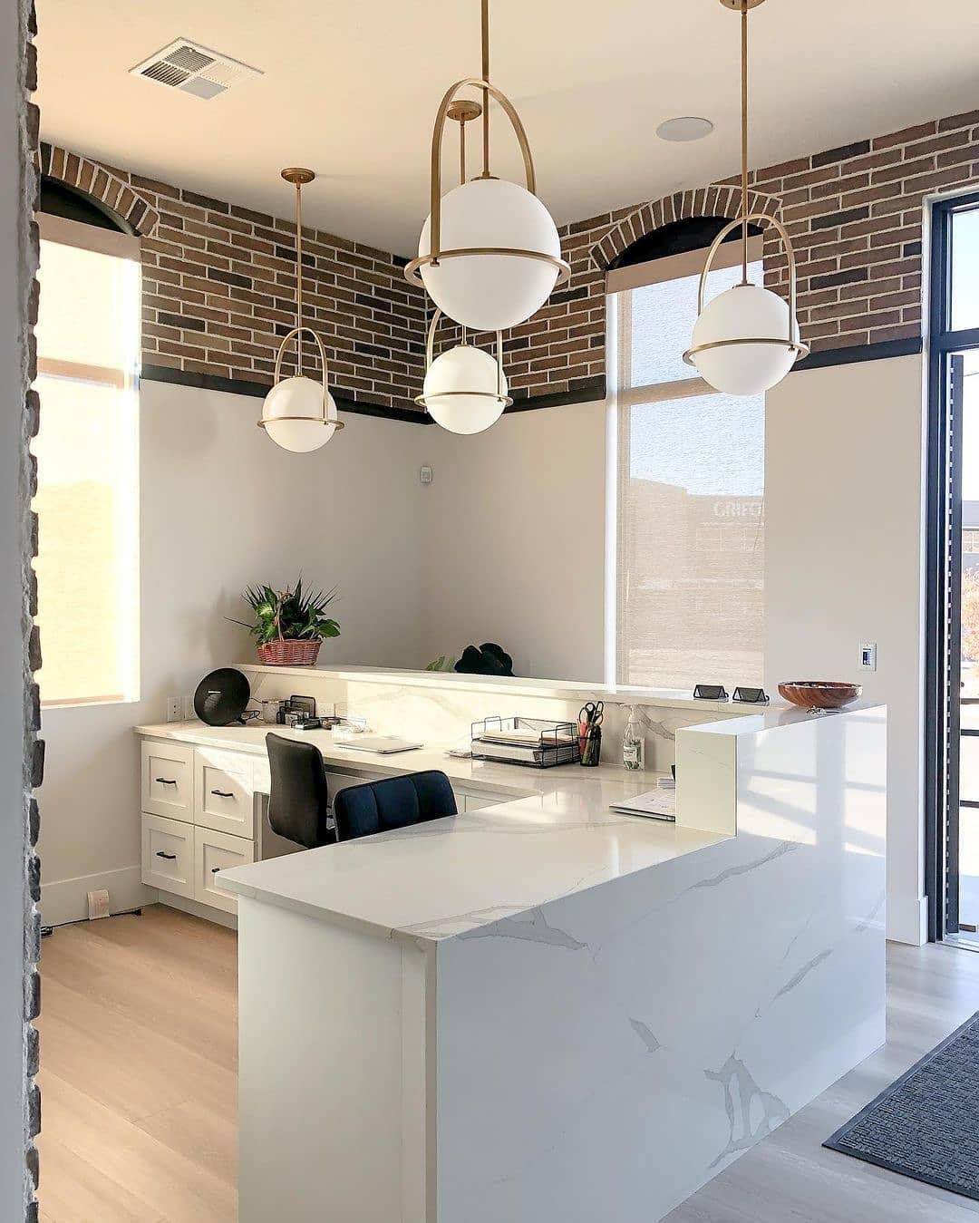 Brandonis Modern Glass Pendant Light-Neutral Decor