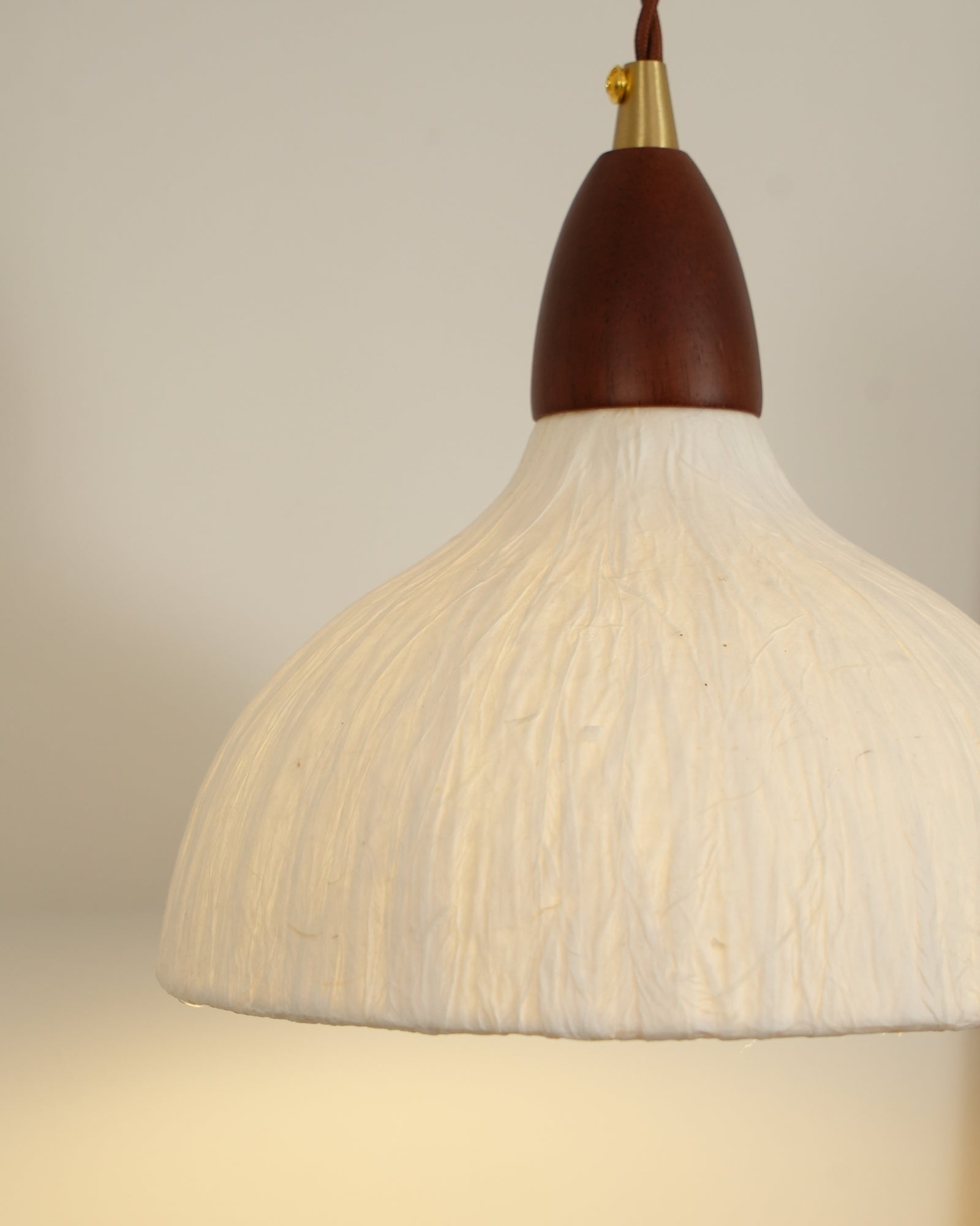 Vitheos Elegance Natural Walnut Wood Wall Lamp-Neutral Decor