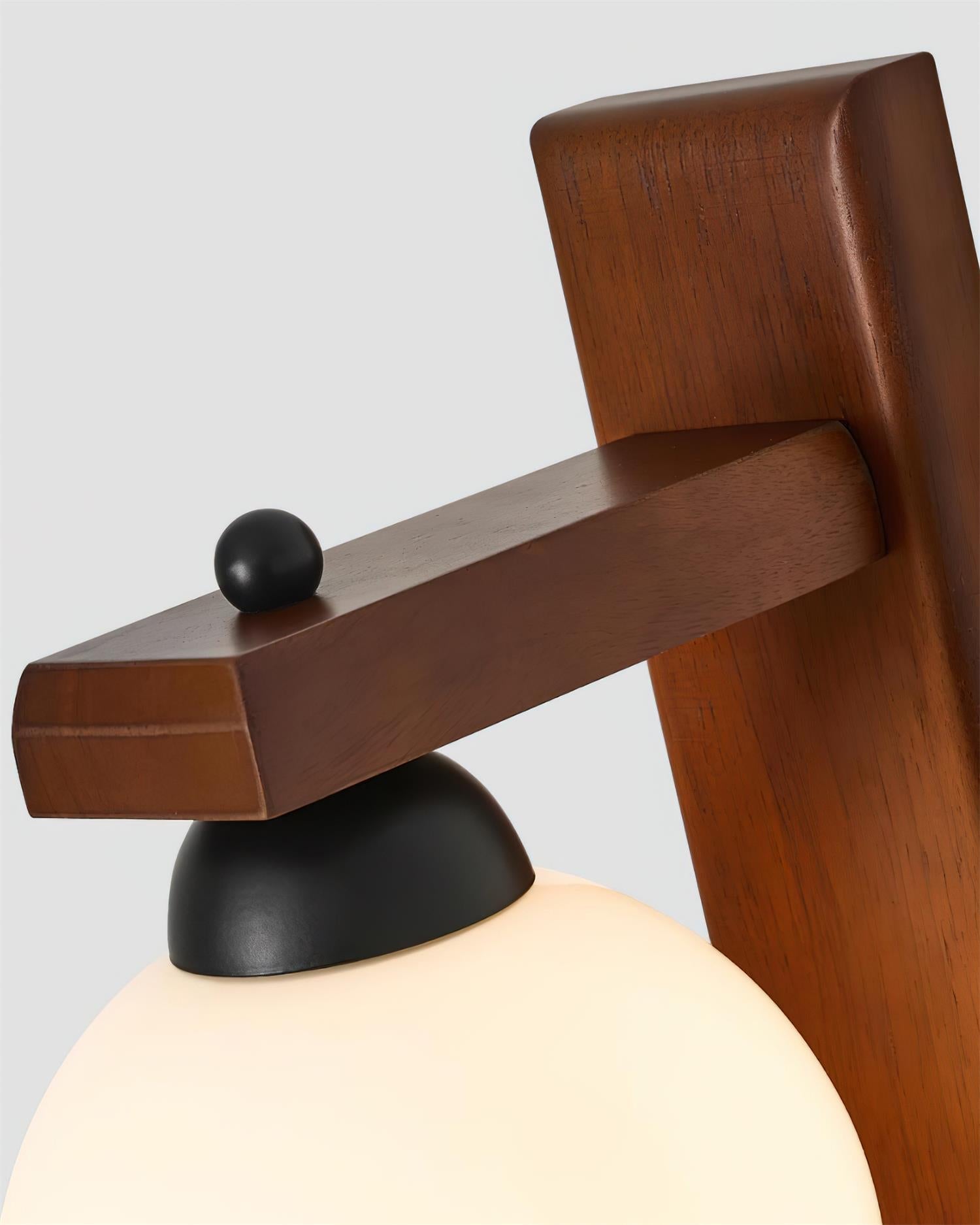 Maisie Wall Lamp