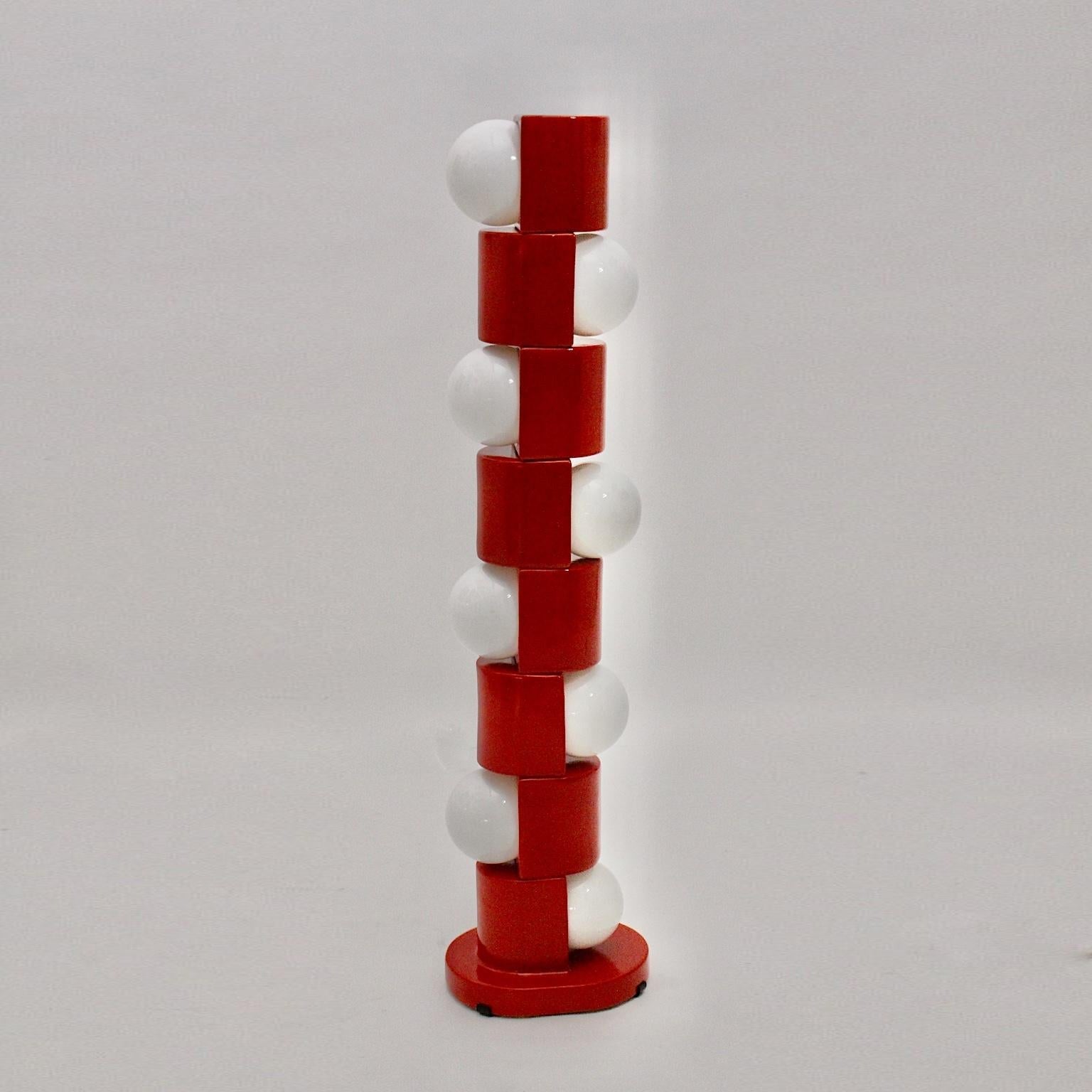 Vera Floor Lamp