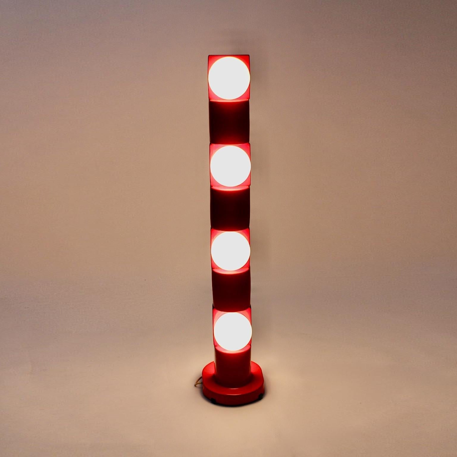 Vera Floor Lamp