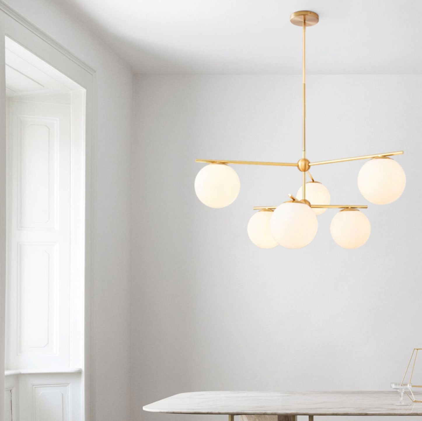 Lustra Chandelier Sphere & Stem Modern Gold LED-Neutral Decor